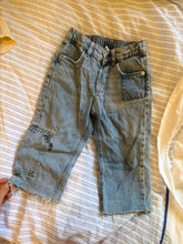 Load image into Gallery viewer, Cut Patch Jeans (3-4)