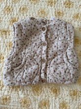 Load image into Gallery viewer, Floral Vest