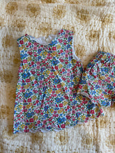 Load image into Gallery viewer, Floral Set